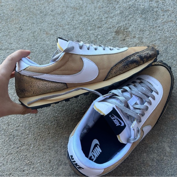 Women's Daybreak Golden Gals Shoes - Picture 6 of 9